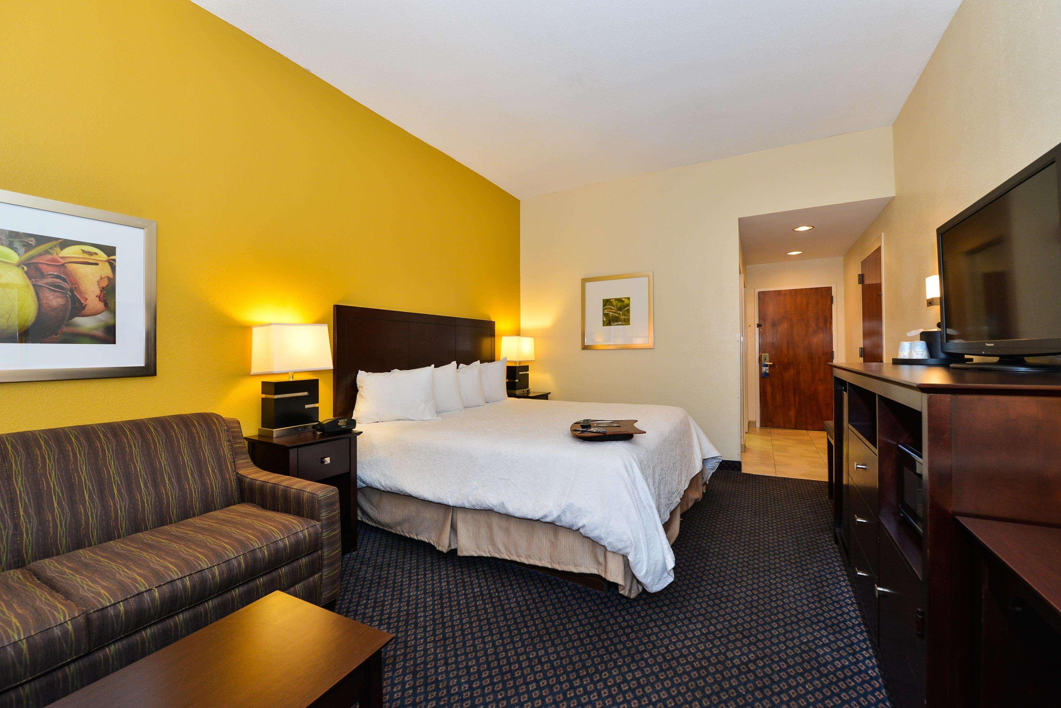Hampton Inn Petersburg-Fort Gregg Adams Exterior foto